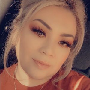 Meet your Posher, Denise